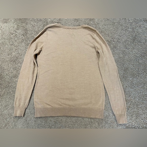 Duluth Trading Co 100% Merino Wool  Sweater Women’s Size Medium Tan L/S V-Neck - Picture 7 of 7